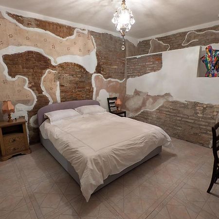 Il Castello Delle Dame - Lo Scudiero Vigevano Exteriör bild